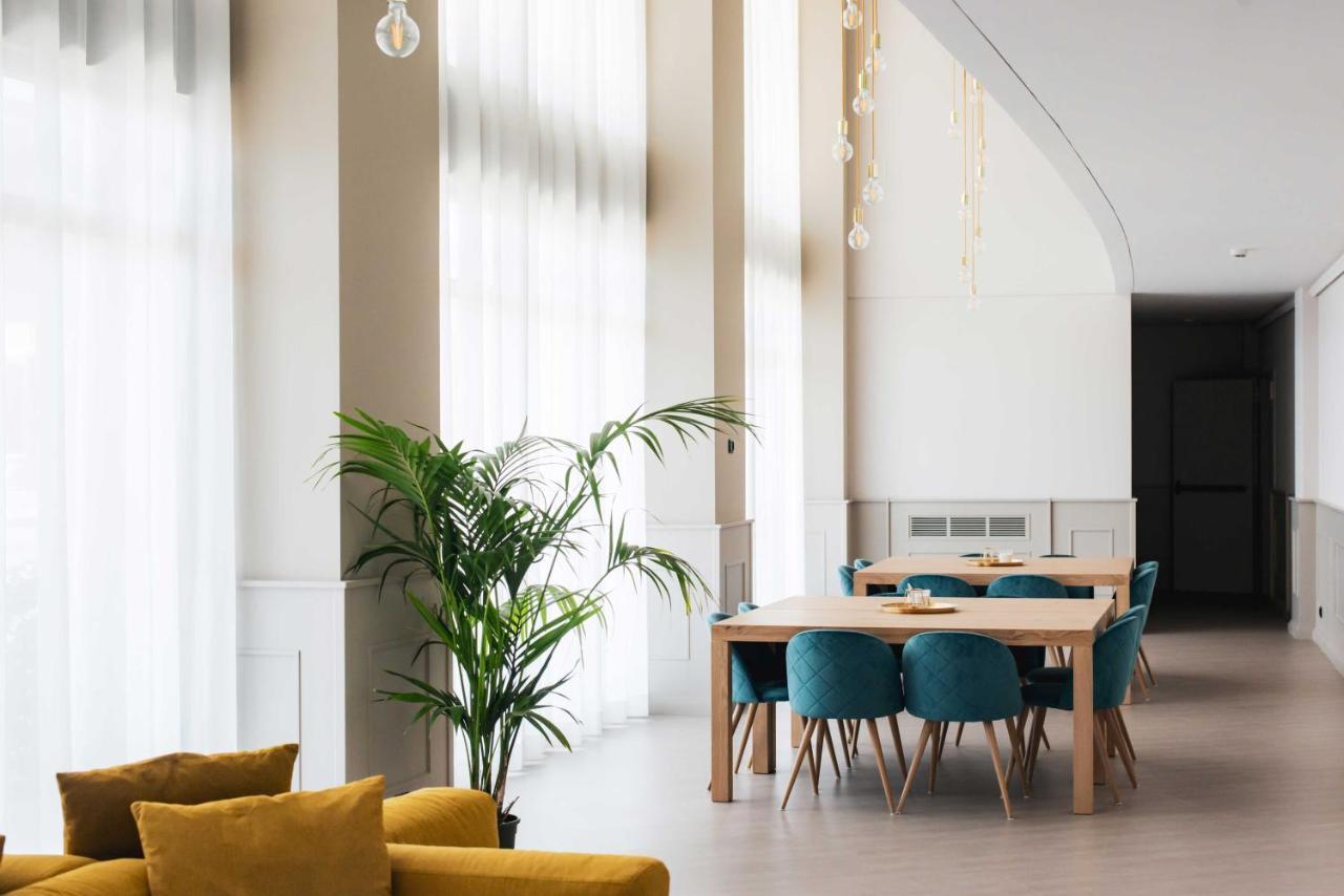 Phi Hotel Cavalieri Бра Екстериор снимка