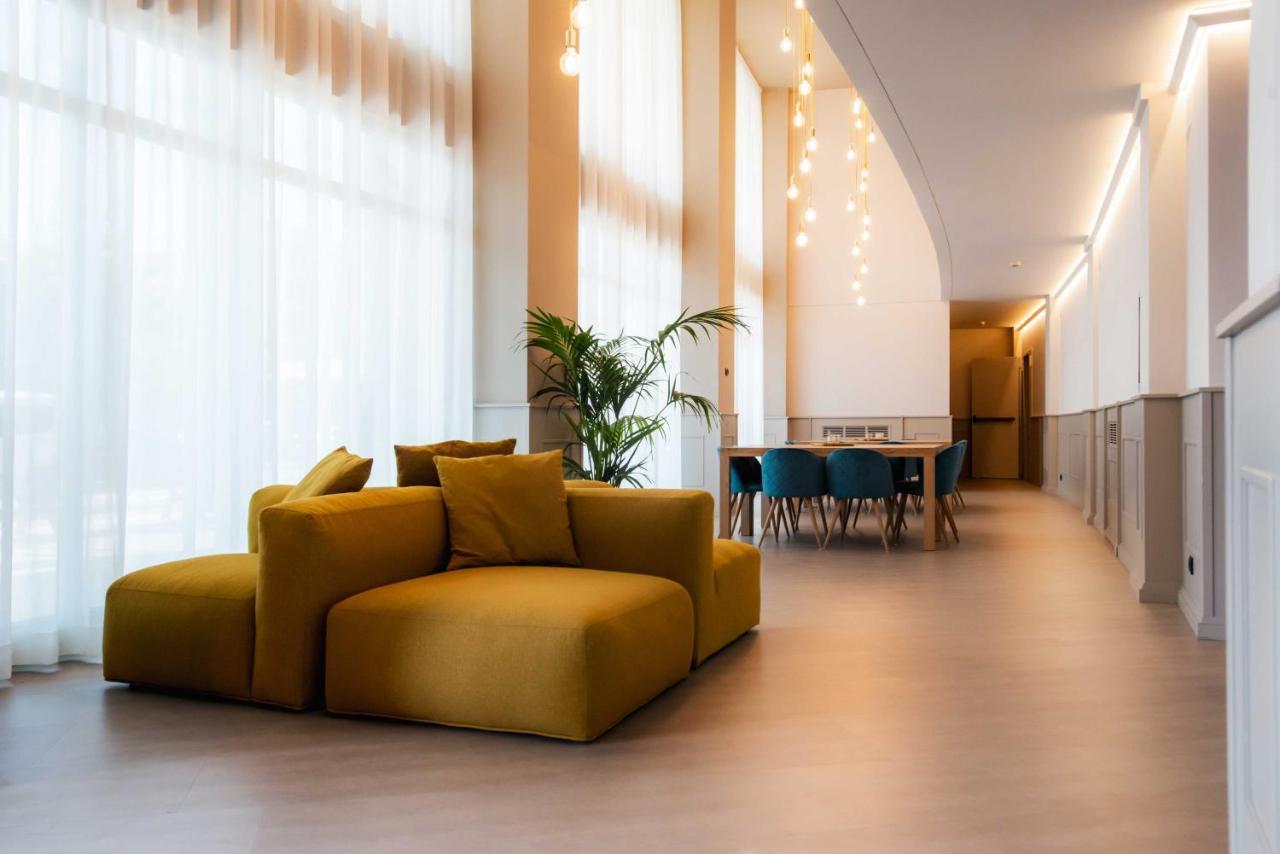Phi Hotel Cavalieri Бра Екстериор снимка
